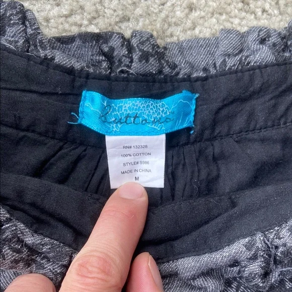 🪷100% Cotton Black and Gray Mini Skirt - Picture 2 of 7